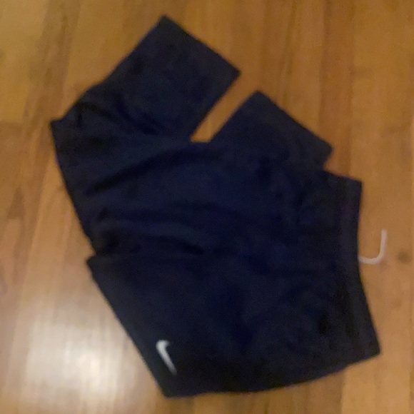 Nike Thermafit Black pants - Picture 2 of 4